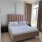 Bella Vista *